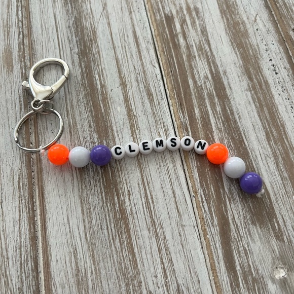 College Keychains - Picture 2 of 7